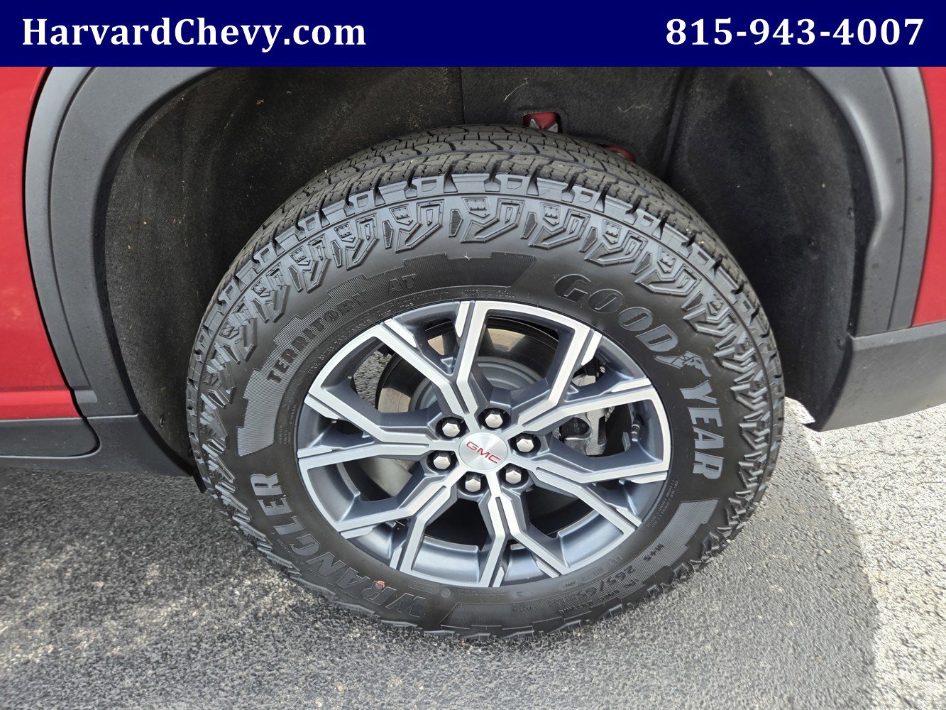 Used 2025 GMC Acadia AT4 w/ Luxury Package AWD/4WD image 47