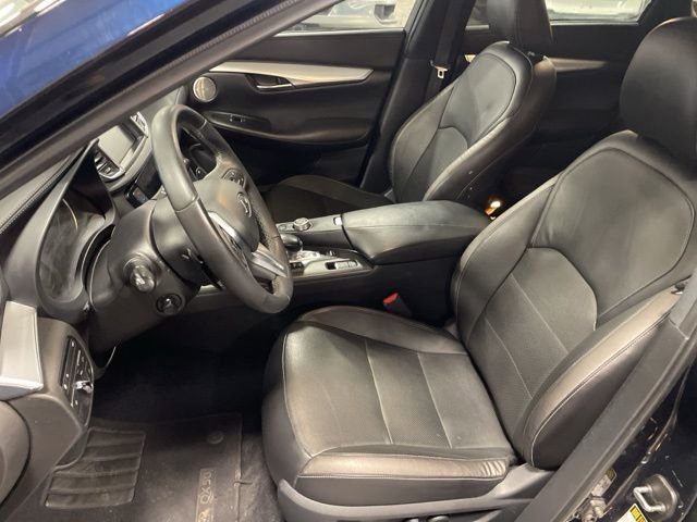 Used 2019 INFINITI QX50 Essential w/ Premium Heat Package image 15
