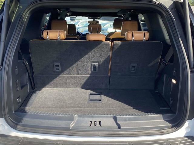 Certified 2022 Ford Expedition Platinum AWD/4WD image 12