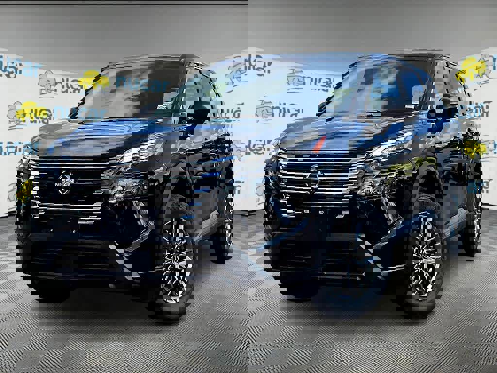 New 2026 Nissan Rogue S image 4