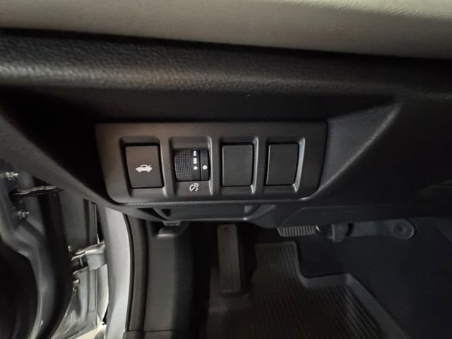 Used 2023 Subaru Legacy Limited AWD/4WD image 22