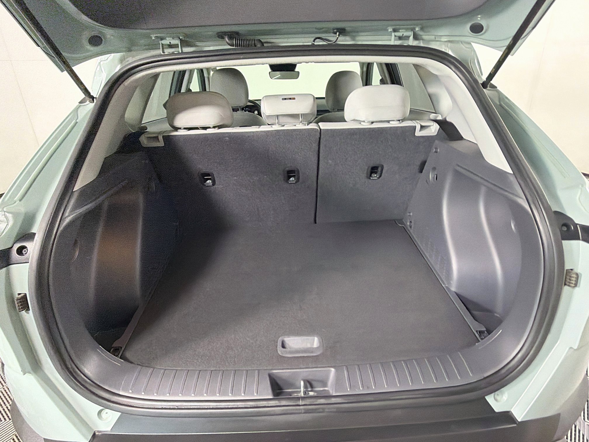 Used 2025 Hyundai Kona SEL FWD image 27