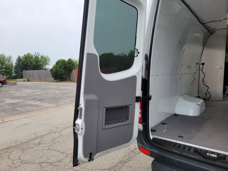 Used 2017 Freightliner Sprinter 3500 RWD image 36