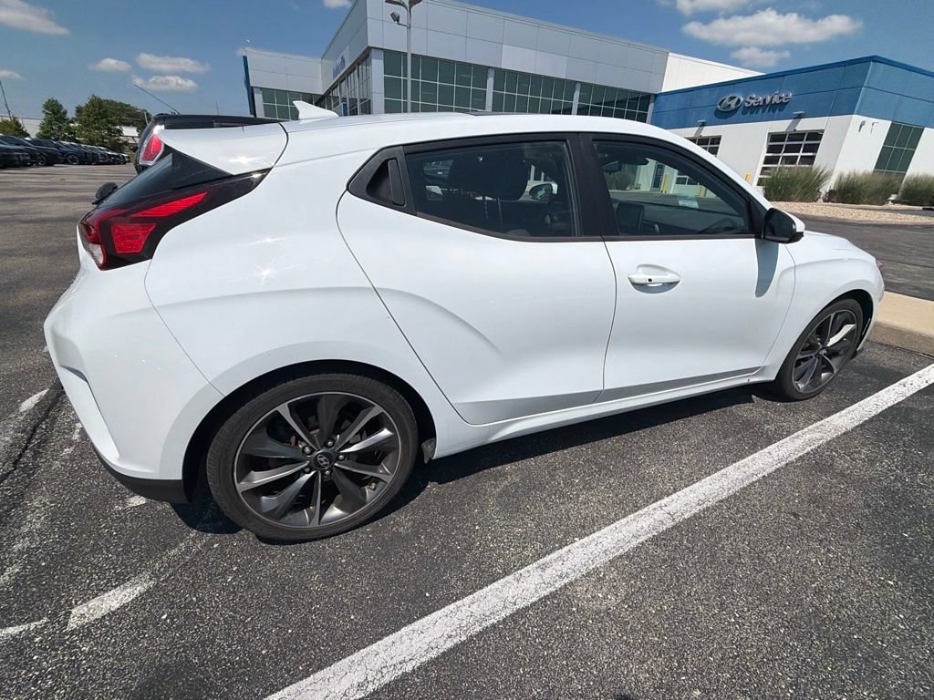 Used 2019 Hyundai Veloster 2.0 Premium FWD image 7