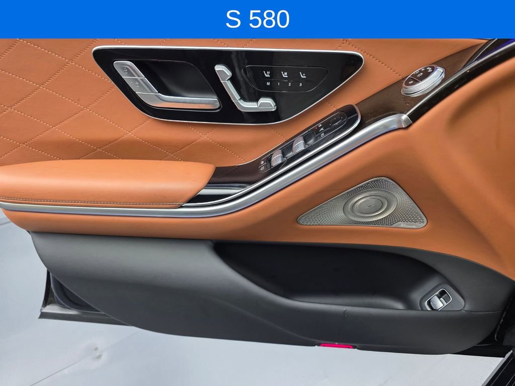 Used 2022 Mercedes-Benz S 580 4MATIC Sedan image 25