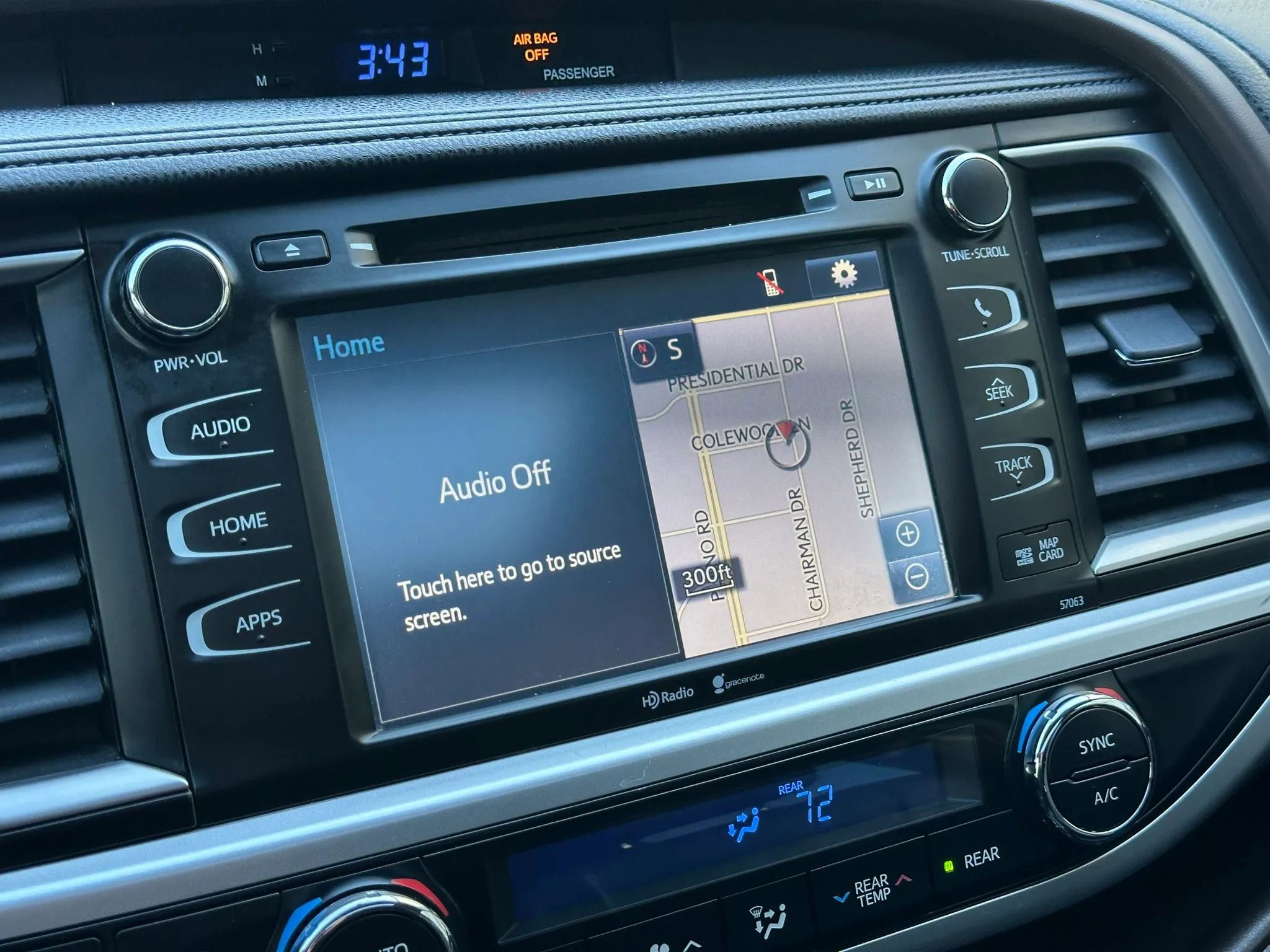 Used 2015 Toyota Highlander XLE image 33