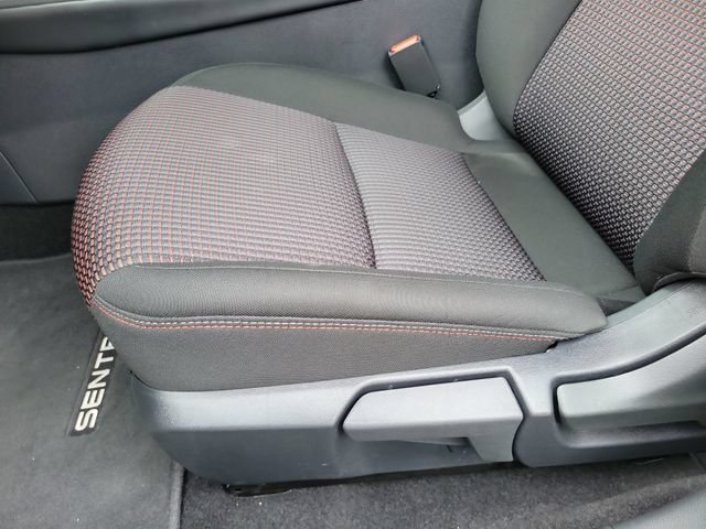 Used 2026 Nissan Sentra SR w/ Floor Mat Package FWD image 10
