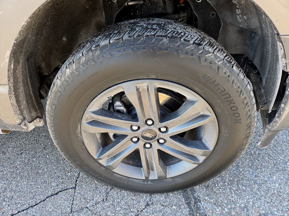 Used 2023 Ford F150 Lariat w/ Equipment Group 502A High image 36