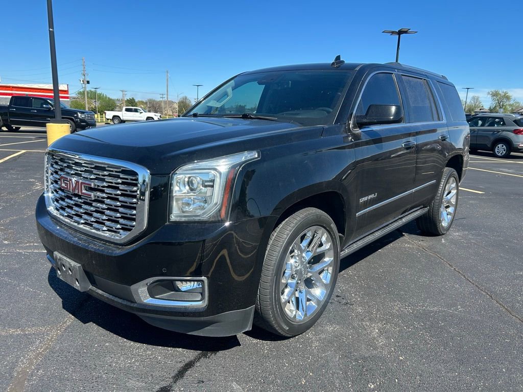 Used 2020 GMC Yukon Denali w/ Denali Premium Package image 7