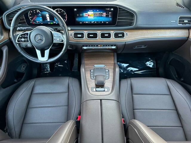 Used 2021 Mercedes-Benz GLS 450 4MATIC image 17