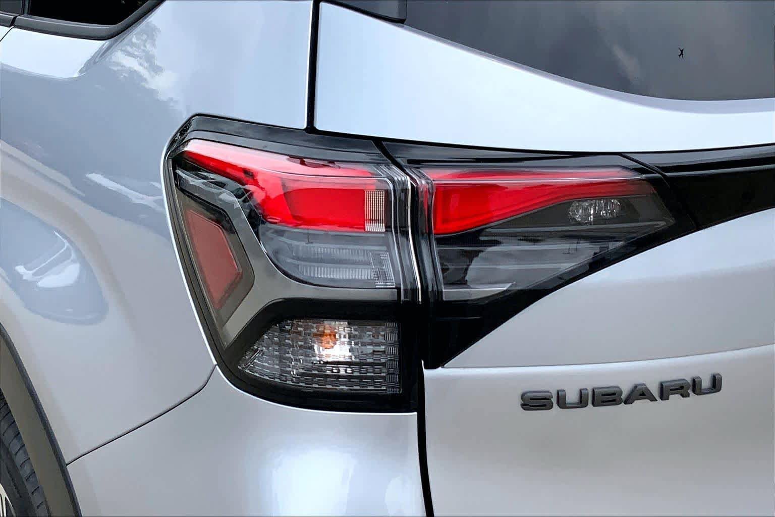 Used 2026 Subaru Forester Premium AWD/4WD image 27