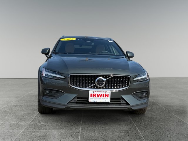 Used 2026 Volvo V60 B5 Cross Country Ultra w/ Climate Package AWD/4WD image 9