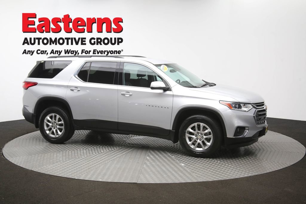 Used 2021 Chevrolet Traverse LT image 46