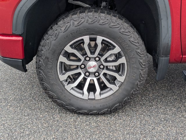 Used 2023 GMC Sierra 1500 AT4 AWD/4WD image 15
