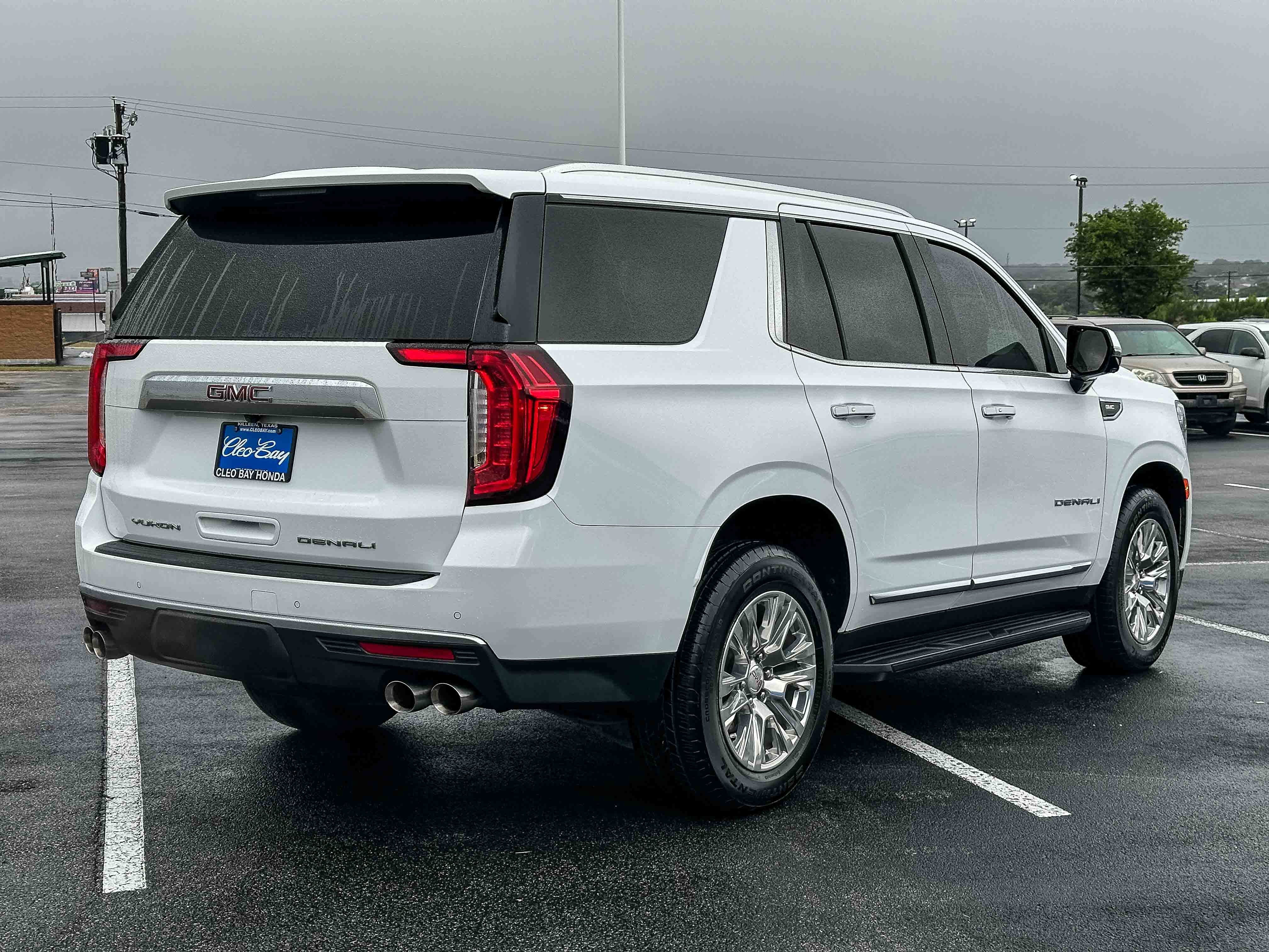 Used 2023 GMC Yukon Denali AWD/4WD image 42