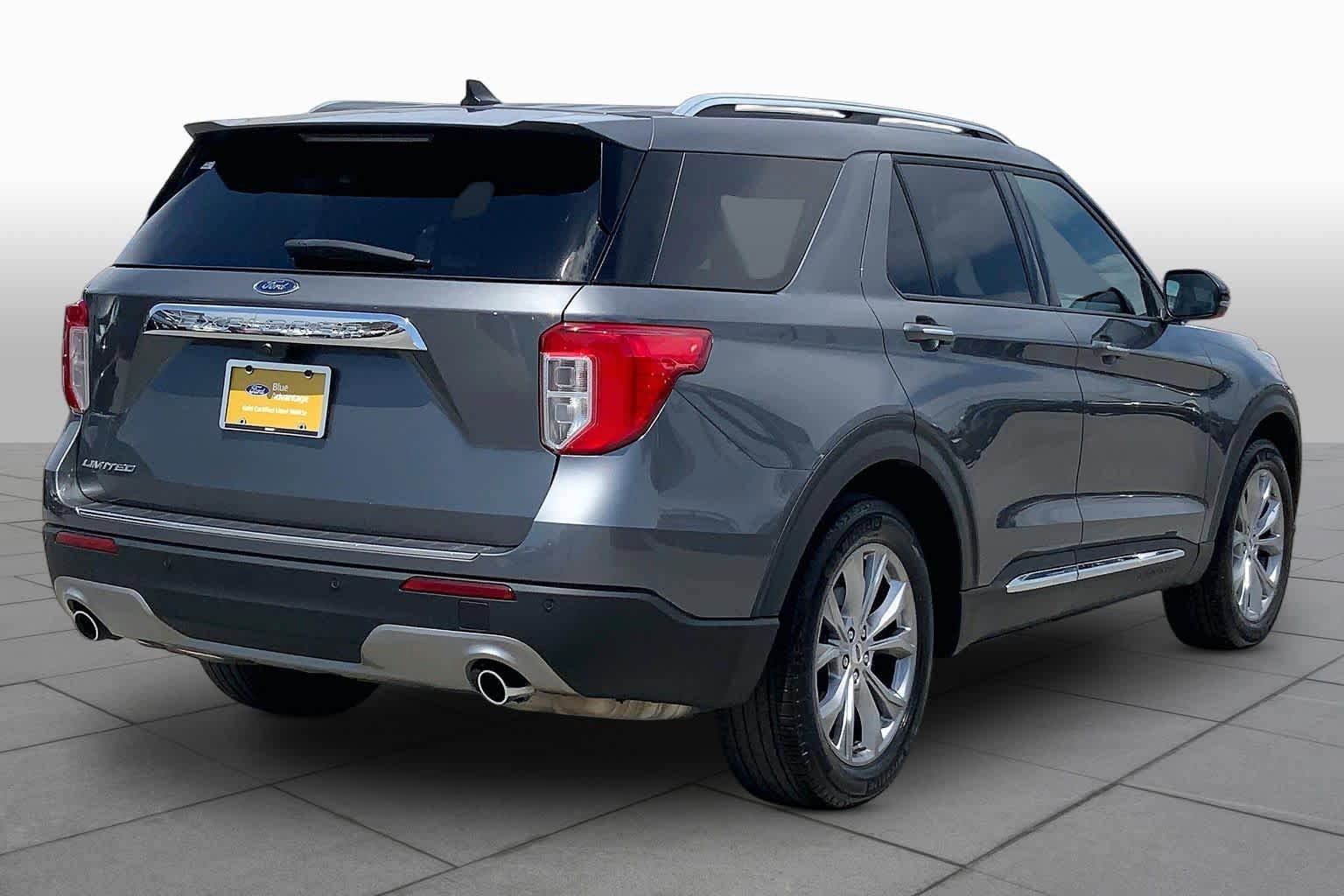 Certified 2024 Ford Explorer Limited w/ Limited Technology Package RWD image 13