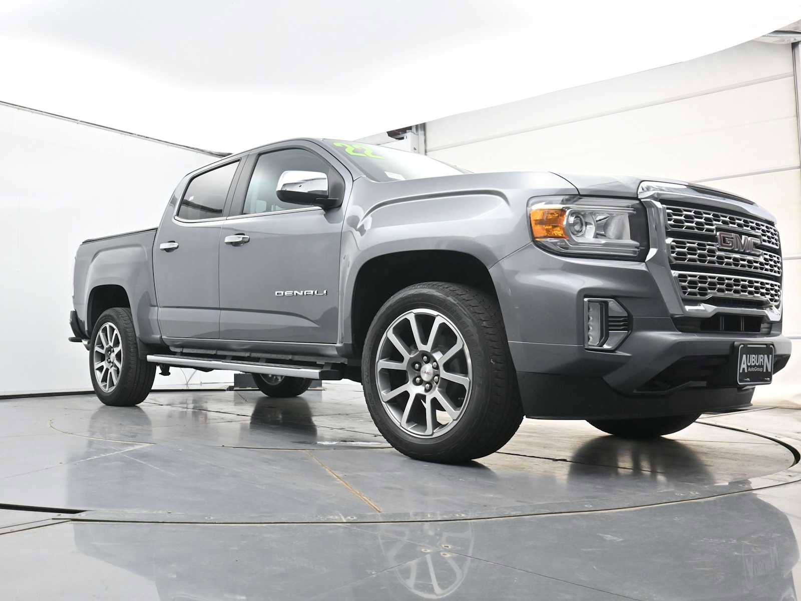 Used 2022 GMC Canyon Denali AWD/4WD image 16
