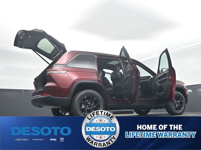 New 2026 Jeep Grand Cherokee Altitude image 65