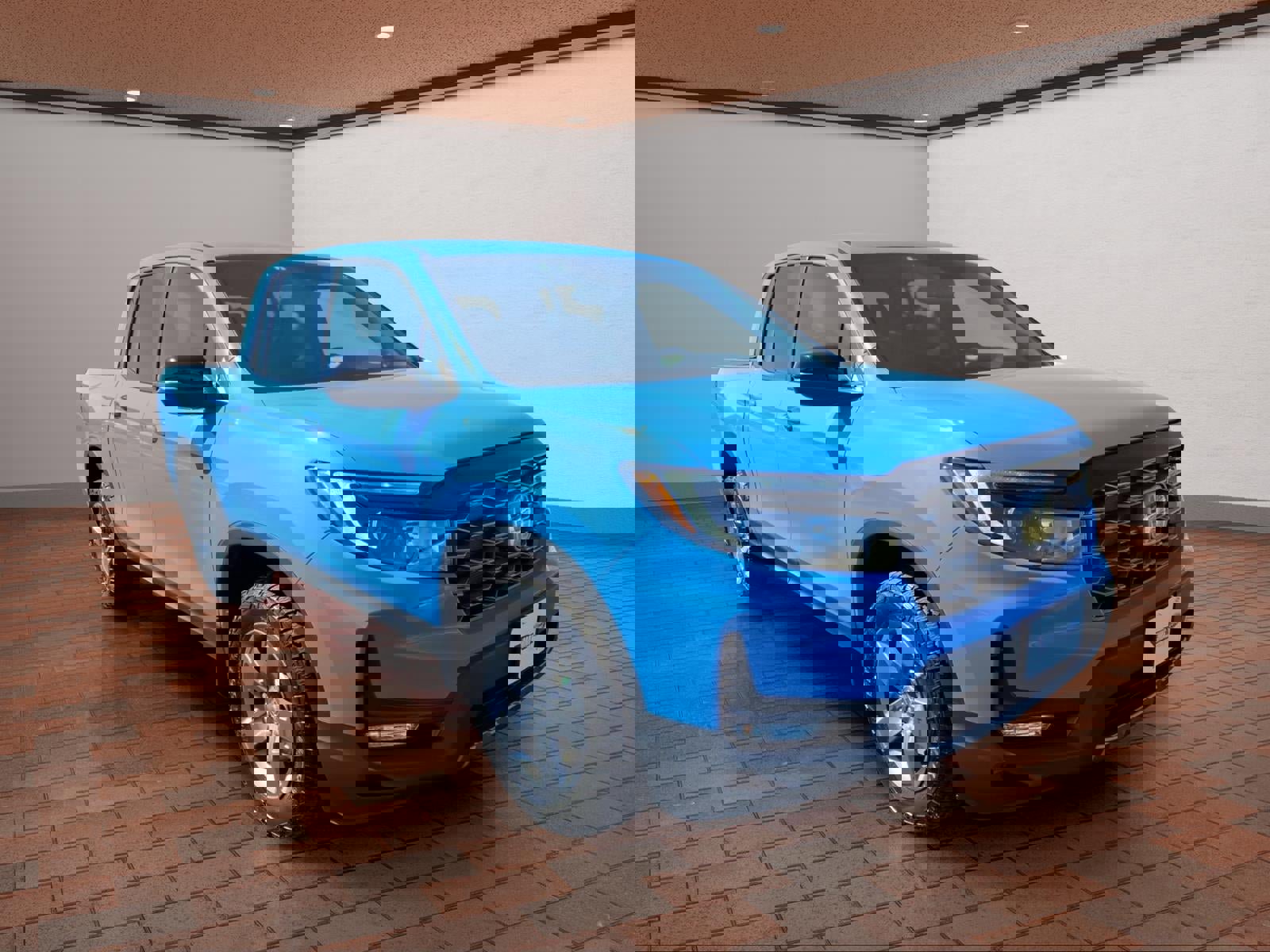 Used 2024 Honda Ridgeline TrailSport image 2