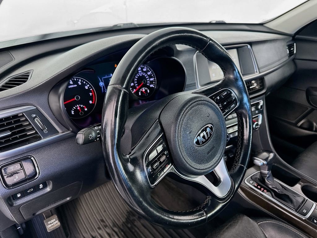 Used 2018 Kia Optima EX w/ Premium Package FWD image 8