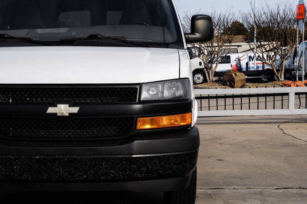 Used 2022 Chevrolet Express 2500 Extended w/ Driver Convenience Package image 39