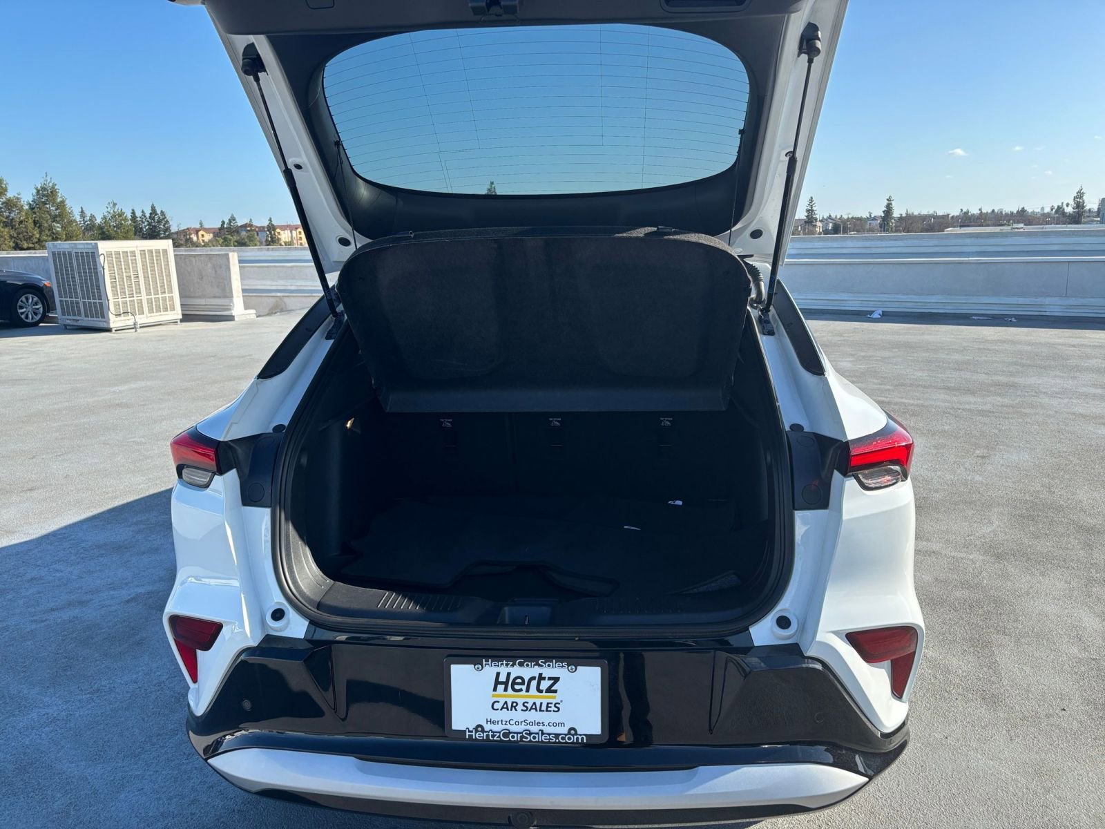 Used 2025 Buick Envista Sport Touring image 30