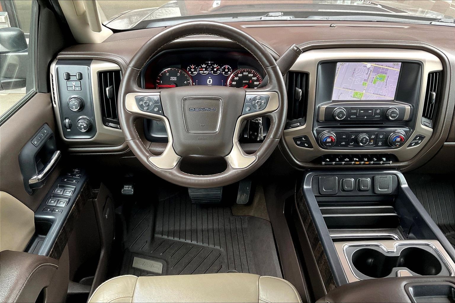 Used 2015 GMC Sierra 2500 Denali image 8