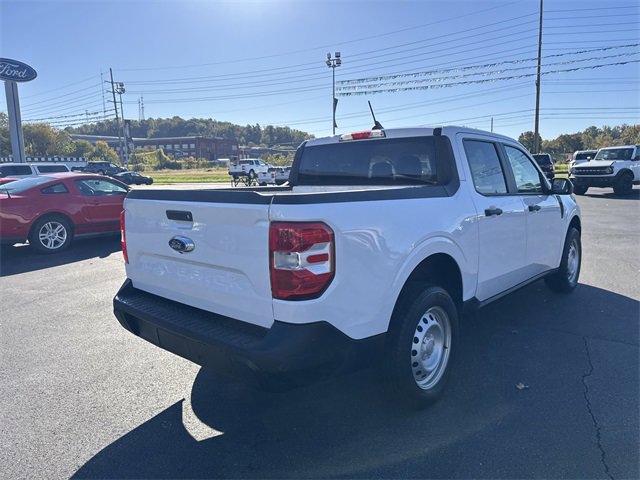 Used 2022 Ford Maverick XL image 4