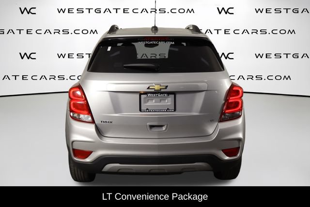 Used 2019 Chevrolet Trax LT w/ LT Convenience Package FWD image 4
