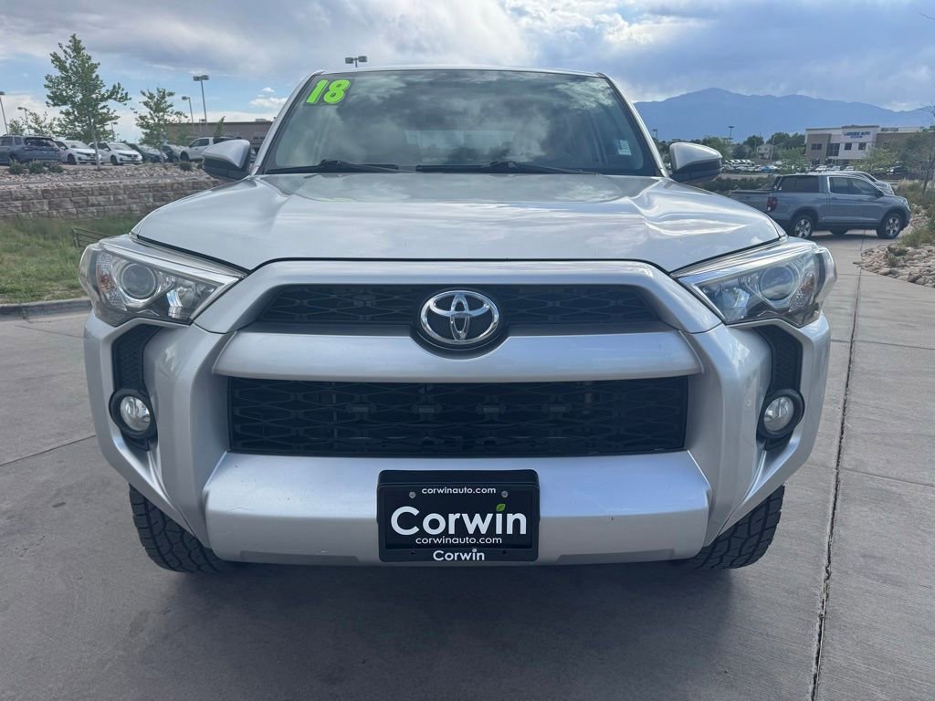 Used 2018 Toyota 4Runner SR5 AWD/4WD image 2