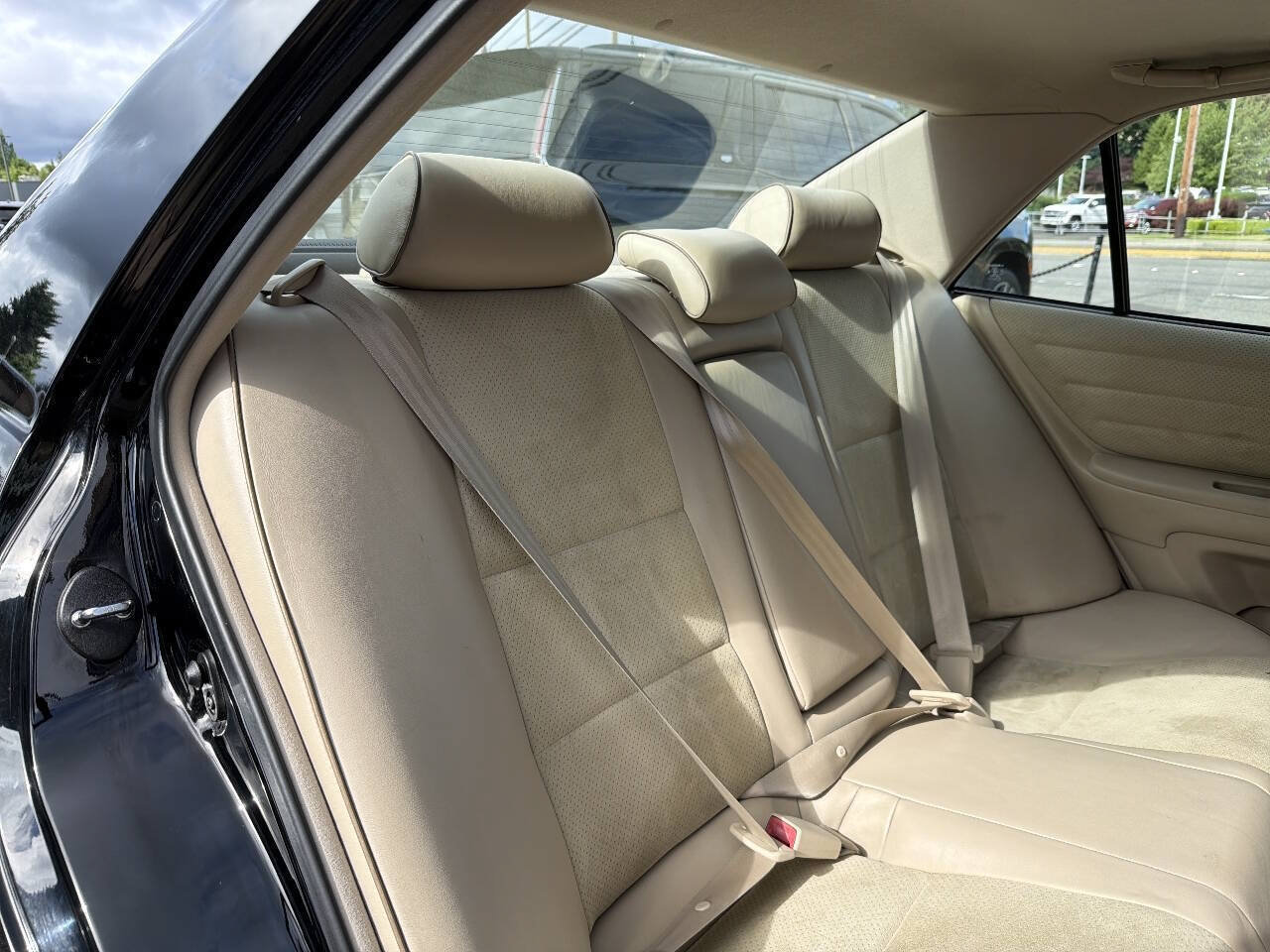 Used 2001 Lexus IS 300 RWD image 23