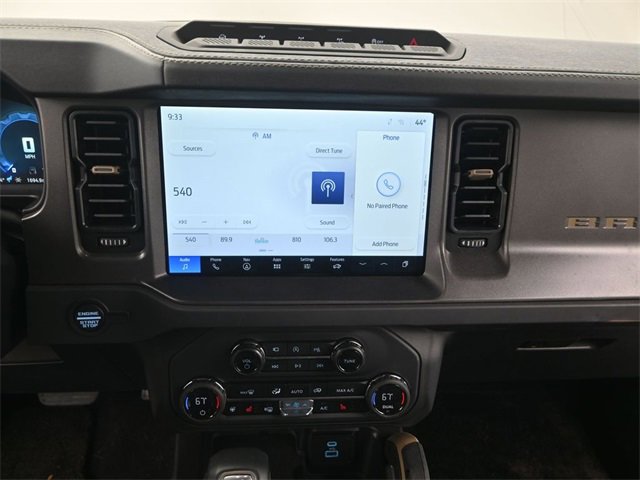 Used 2025 Ford Bronco Badlands image 6