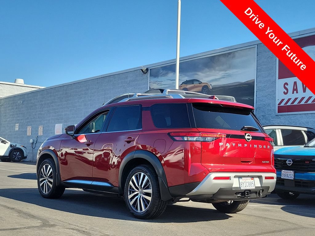 Used 2022 Nissan Pathfinder Platinum w/ Cargo Package FWD image 2