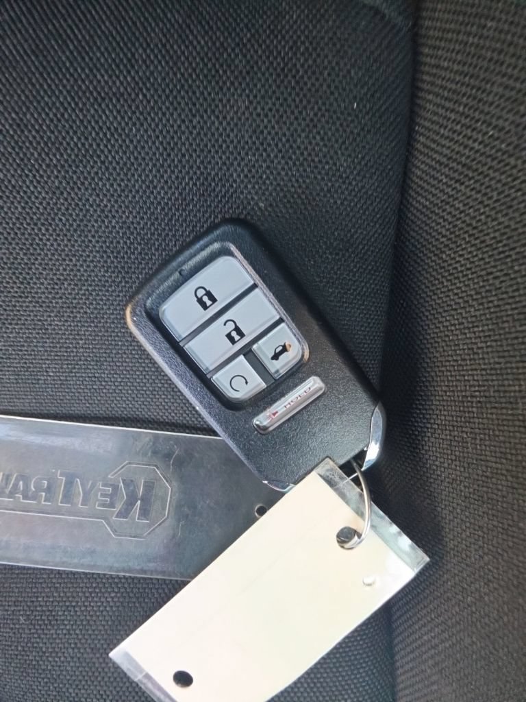 Used 2025 Honda Civic Sport image 32