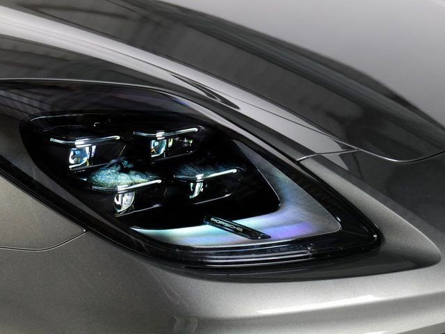 New 2025 Porsche Panamera 4 image 27