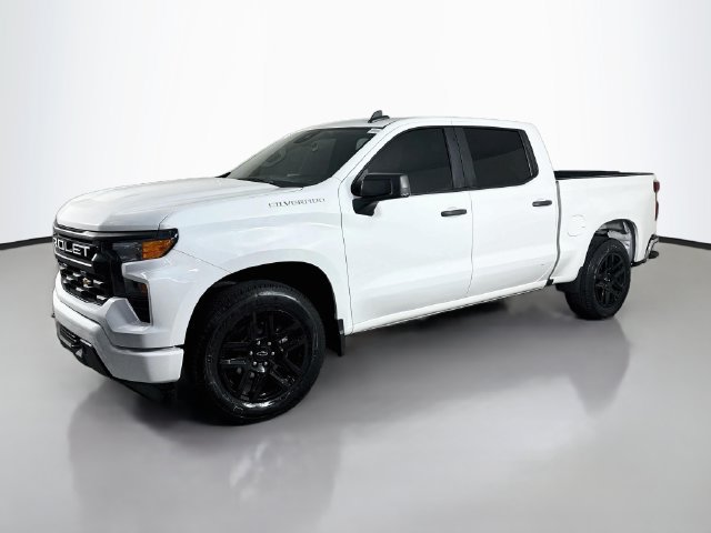 Used 2023 Chevrolet Silverado 1500 Custom RWD image 4