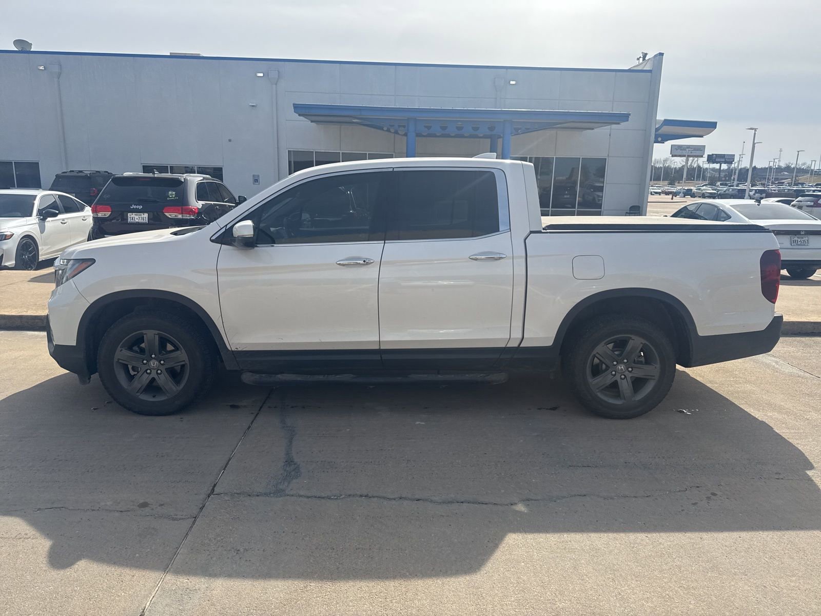 Used 2023 Honda Ridgeline RTL-E image 3