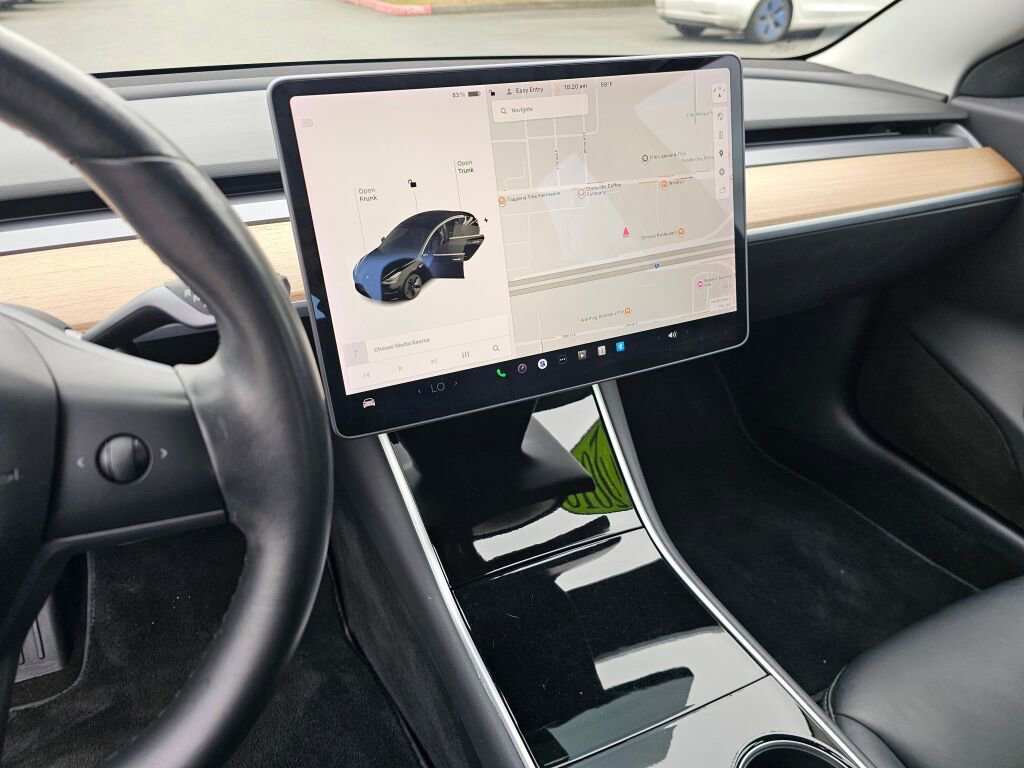 Used 2018 Tesla Model 3 Long Range RWD image 27