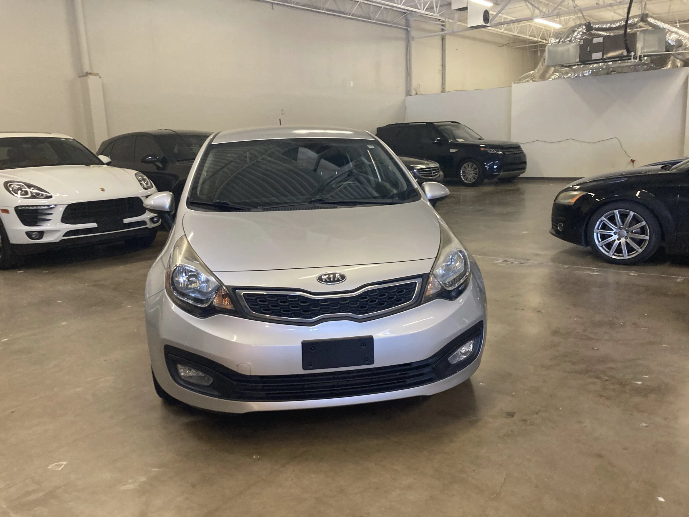 Used 2013 Kia Rio EX w/ Convenience Pkg FWD image 7