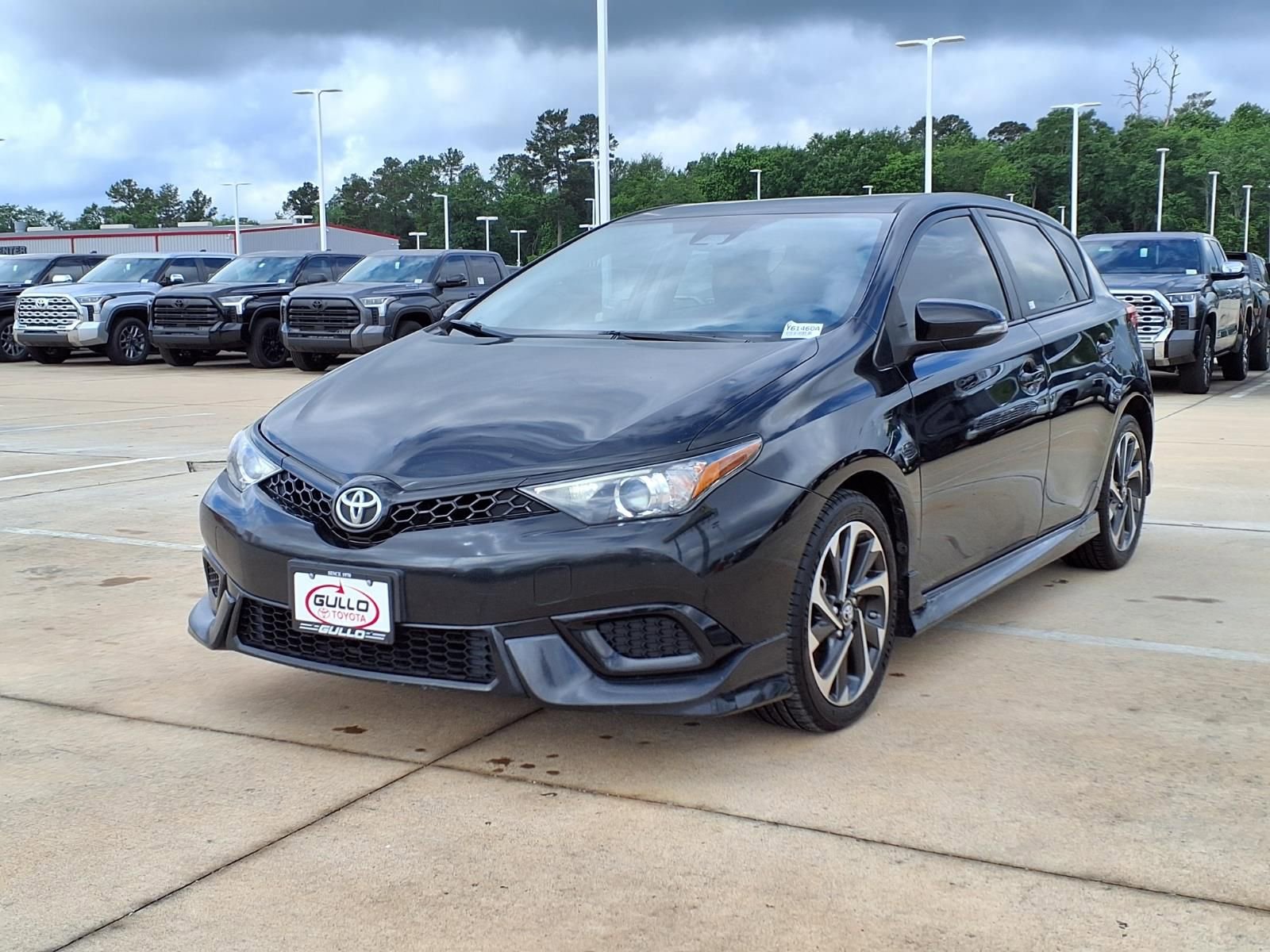 Certified 2018 Toyota Corolla iM FWD image 3