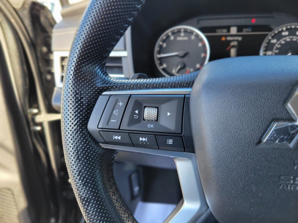 Used 2022 Mitsubishi Outlander SEL image 24