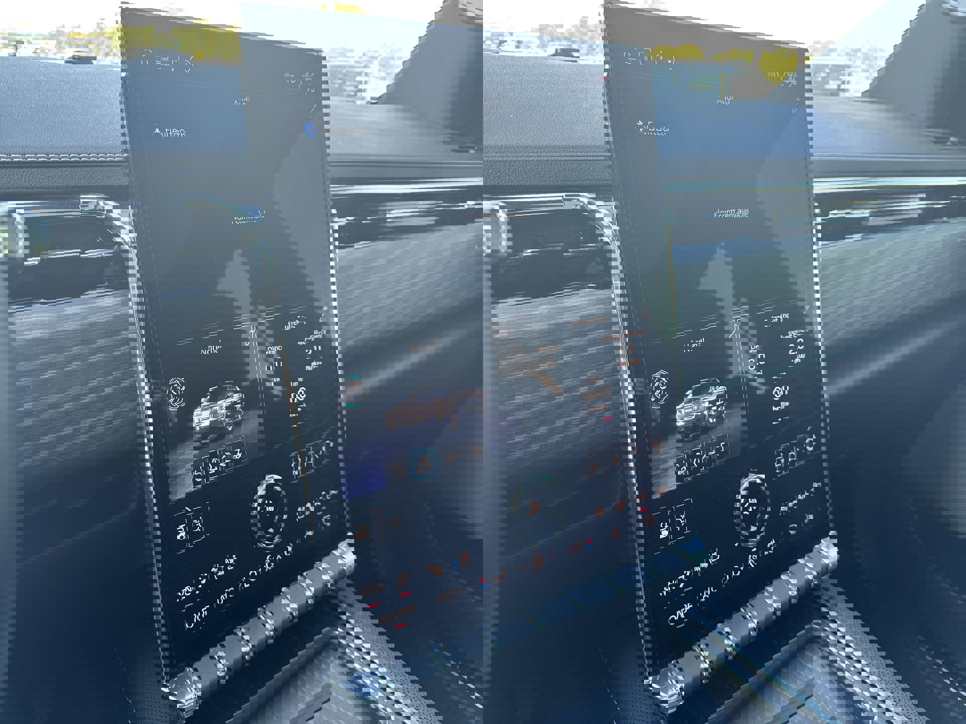 Used 2024 GMC Sierra EV Denali image 13