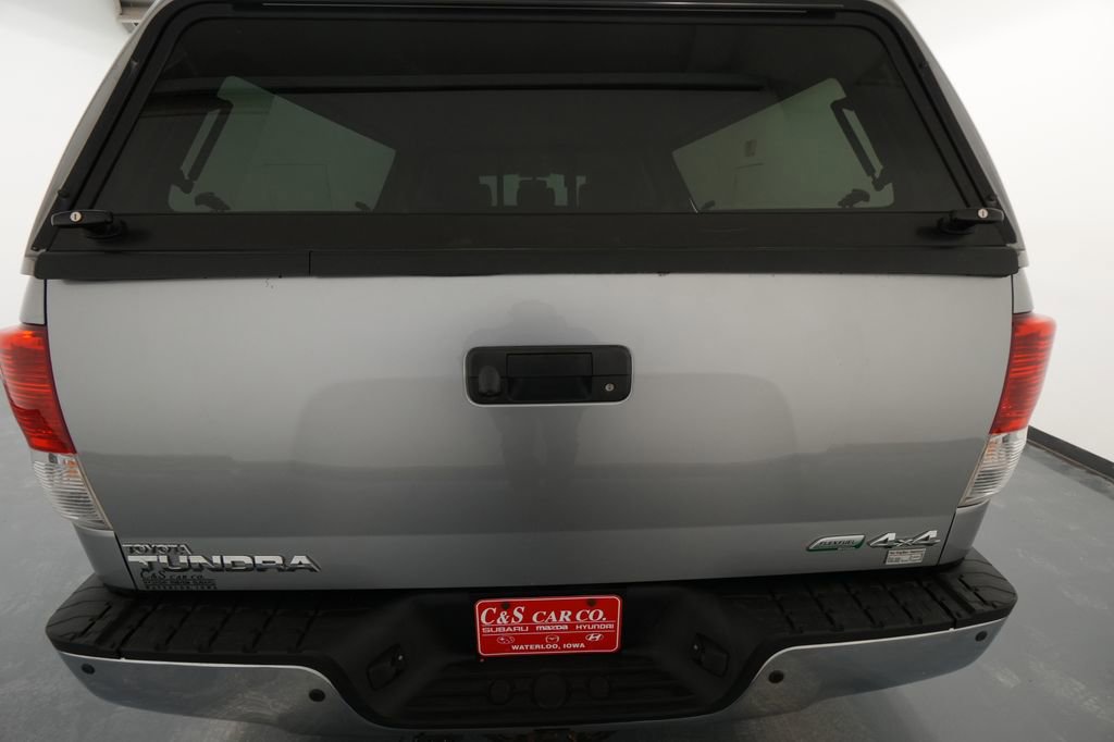 Used 2012 Toyota Tundra Limited w/ Memory Pkg image 9