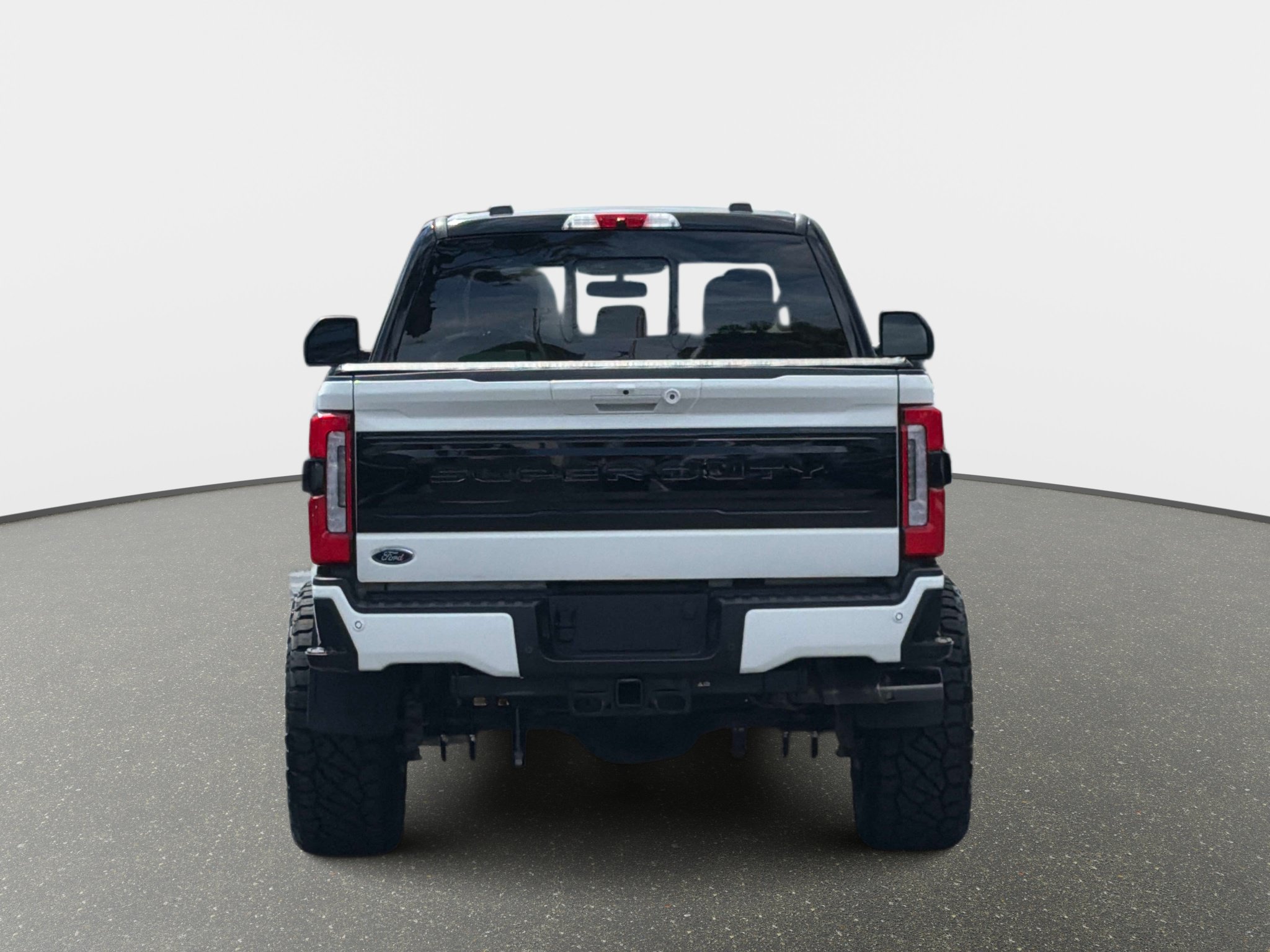 Used 2025 Ford F250 Platinum AWD/4WD image 6