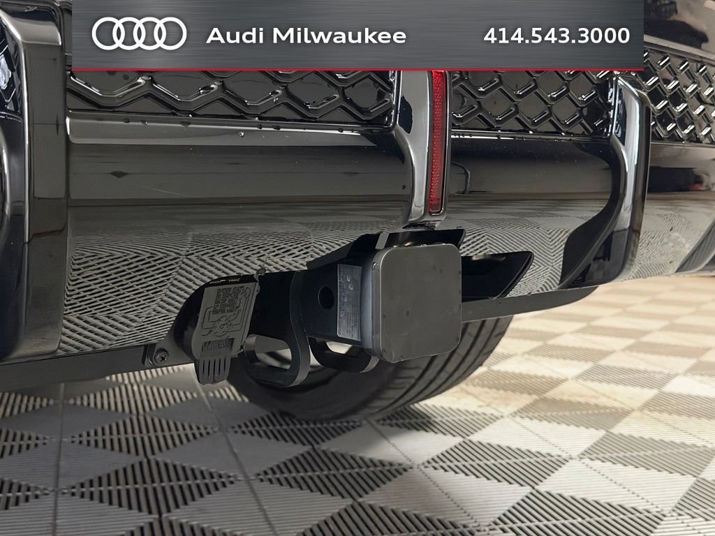 New 2027 Audi RS Q8 performance AWD/4WD image 12