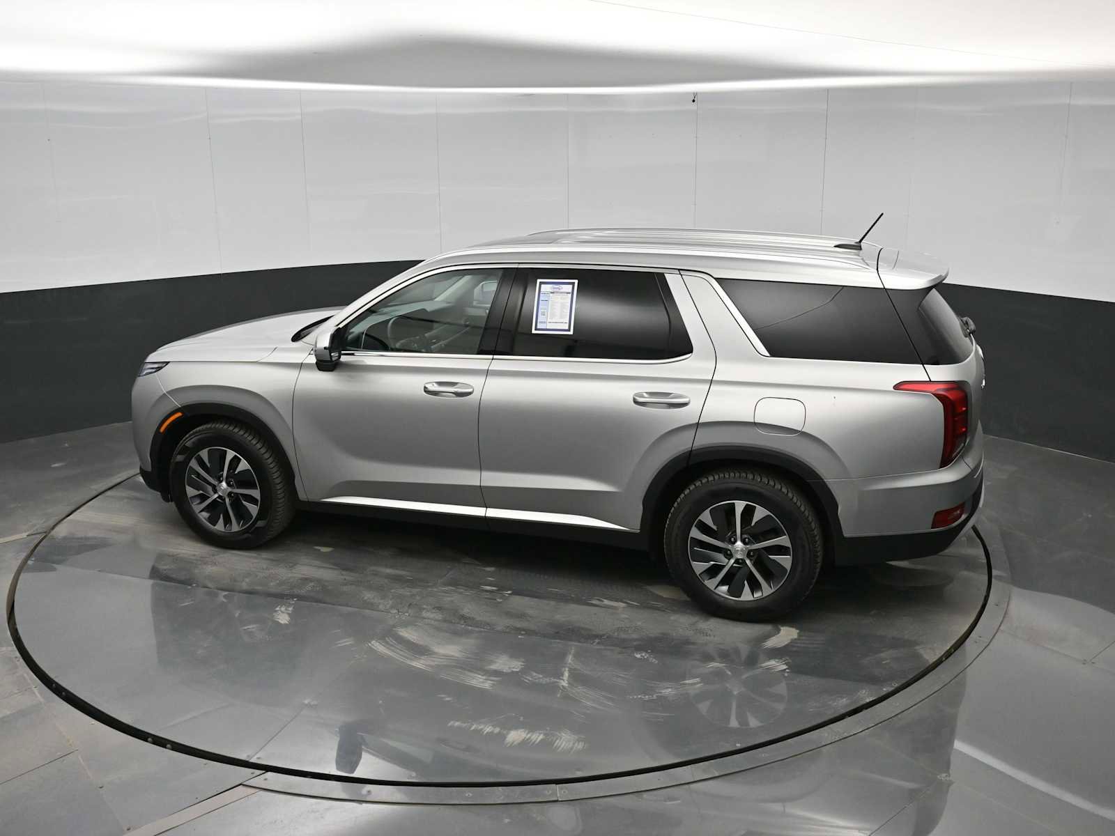 Used 2022 Hyundai Palisade SEL image 25