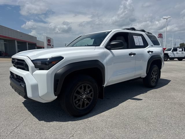 Used 2025 Toyota 4Runner SR5 AWD/4WD image 2