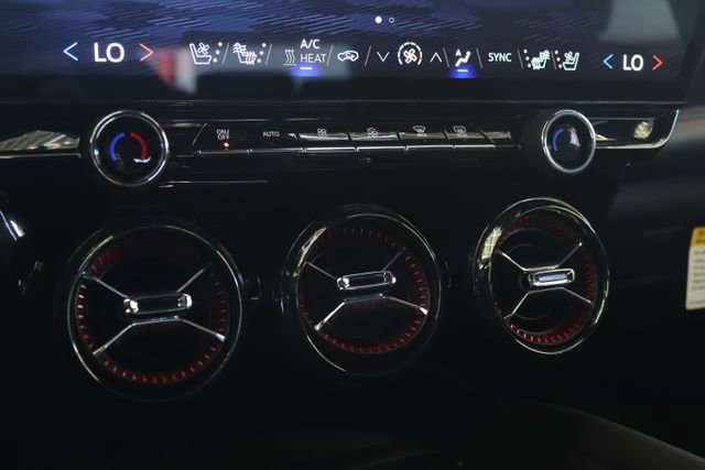 Used 2025 Chevrolet Blazer EV RS image 22