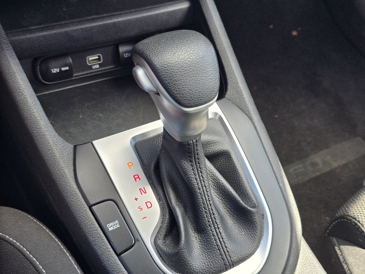 Used 2023 Kia Forte LXS w/ LXS Technology Package FWD image 28