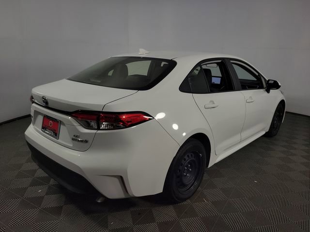 Used 2024 Toyota Corolla LE image 8
